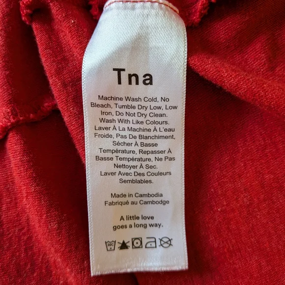 Aritzia Tna Cropped Boxy Tee – Red, Size M #158 - Picture 5 of 6